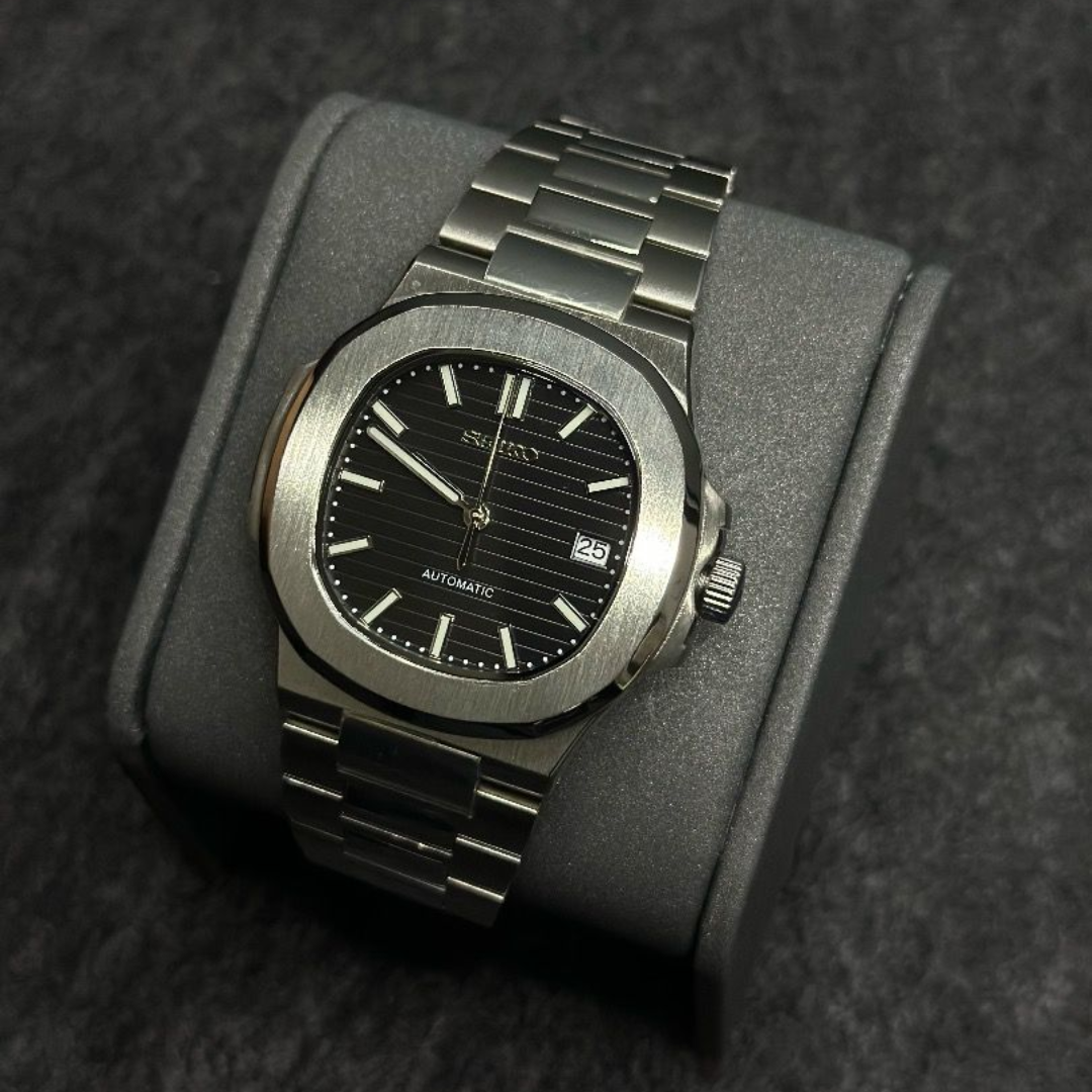 SEIKONAUTILUS BLACK MEN'S WATCH